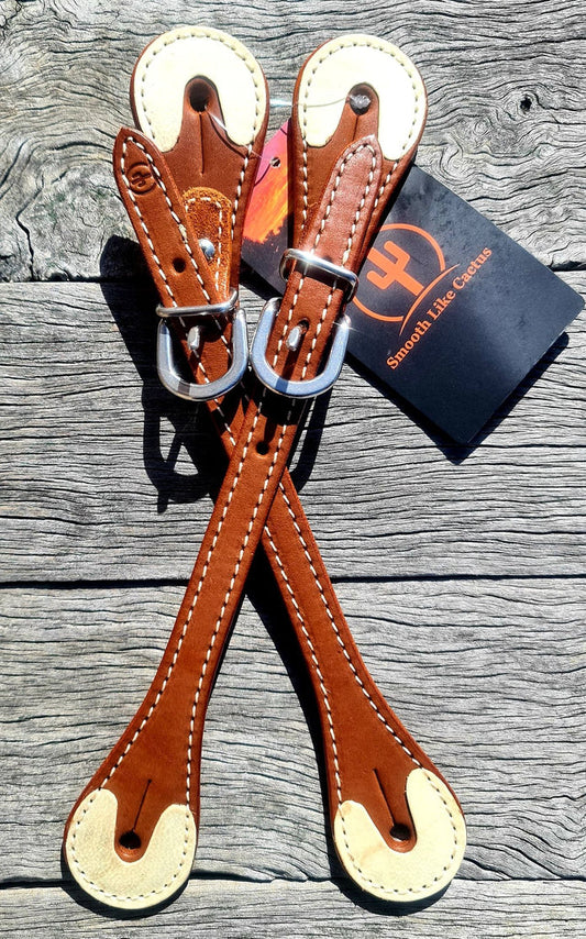 Men's Shaped Spur Straps with Light Leather Detail
