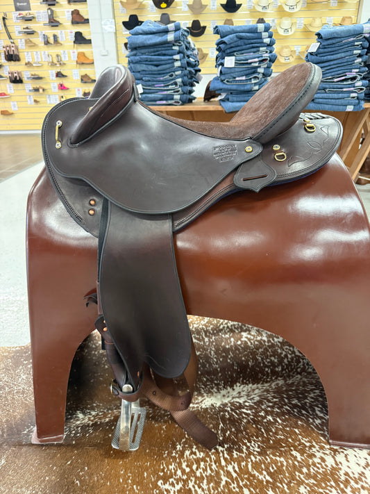 Mathew Murray ‘Stockman’ Fender Saddle