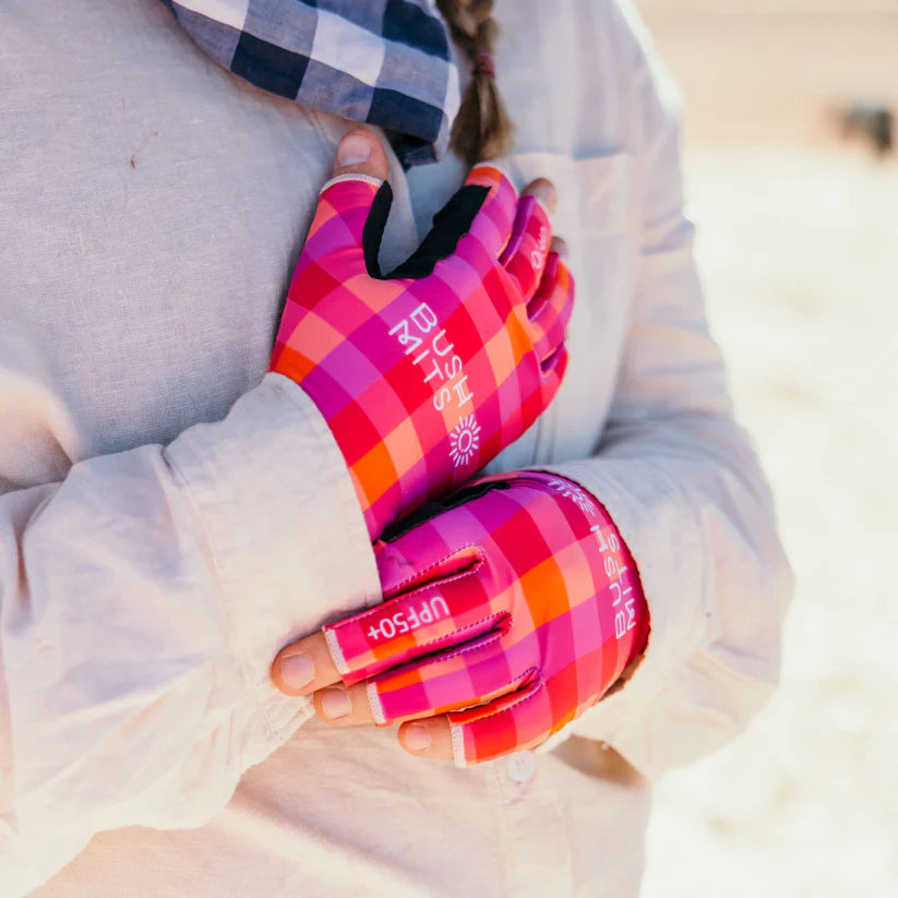 Bush Mits Gloves - Golden Hour Gingham